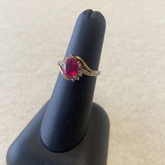 10k yellow gold and sterling silver 925 ruby / diamond ring size 6 - Picture 3 of 7